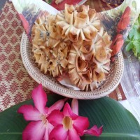 ขนมดอกจอก